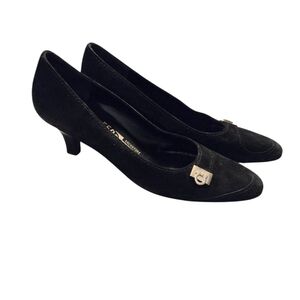 Salvatore Ferragamo Gancini Buckle Suede Kitten Heels Size 6